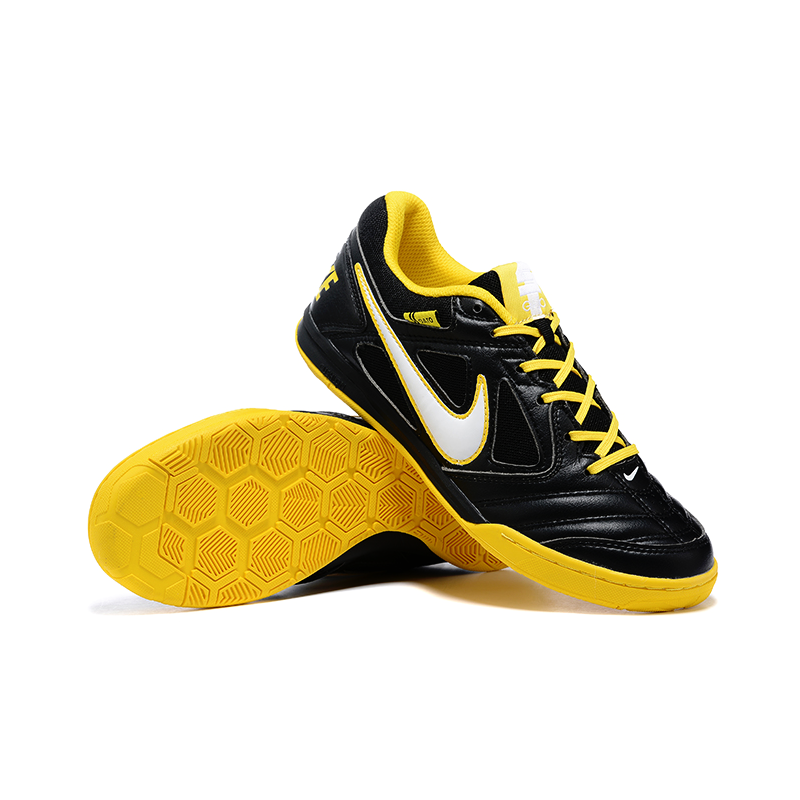 Supreme x Nike SB Gato IC Futsal - Preto e Amarelo