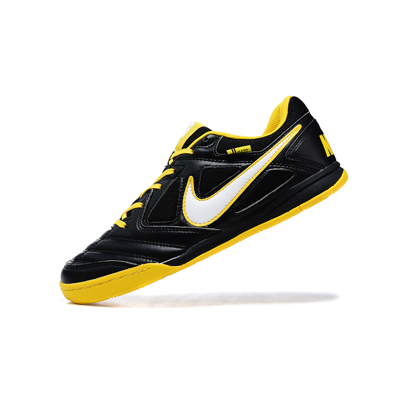 Supreme x Nike SB Gato IC Futsal - Preto e Amarelo